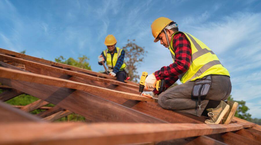 Professional Flat Roofing Installation services in Reynolds, IL